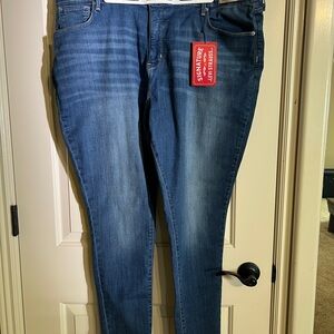 Levi's Signature Jeans High Rise Super Skinny Medium Wash Plus Size 24L